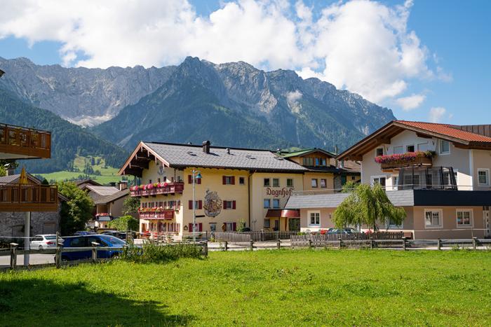 Fototapete Walchsee Ortschaft in Tirol in Österreich