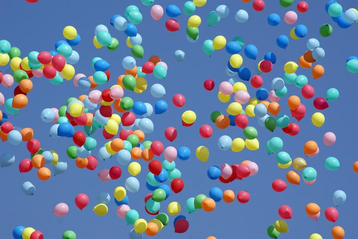 Fototapete viele bunte Luftballons