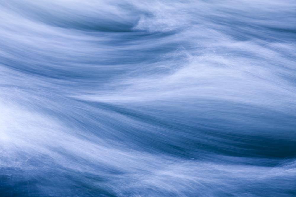 Fototapete rauschendes Wasser