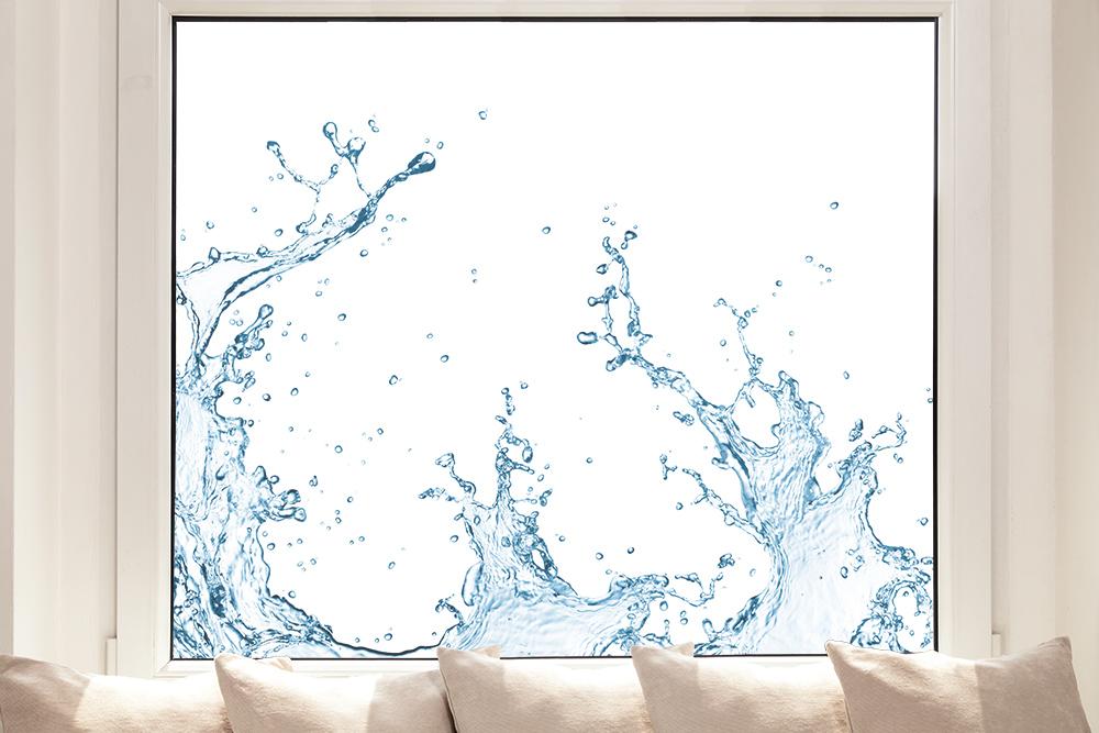 Fensterfolie mit einem Aqua-Motiv im Querformat