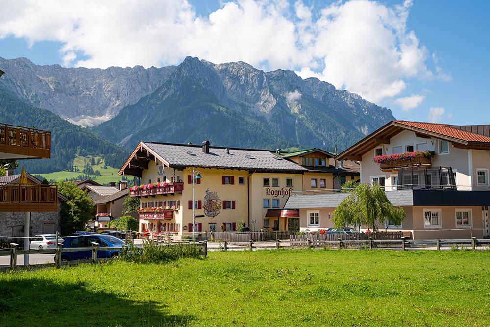 Fototapete Walchsee Ortschaft in Tirol in Österreich