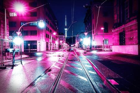 Fototapete Straßenbahnschienen in einer Straße von Berlin