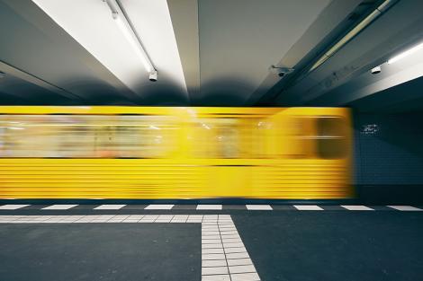 Fototapete U-Bahn in Berlin