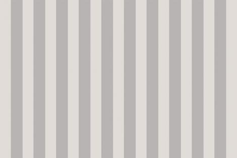 Streifentapete mit grauen und cremefarbenen Streifen
